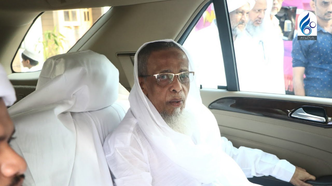കോട്ടൂർ ഉസ്താദിനെ വീട്ടിൽ നിന്നും സദസ്സിലേക്ക് ആനയിച്ച് കൊണ്ടുവരുന്നു|kotoor usthad