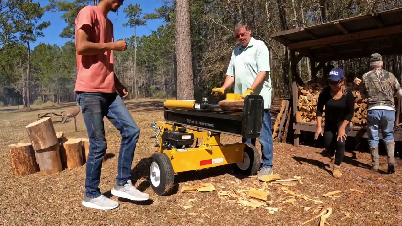 28 Ton Log Splitter   Tractor Supply - Splitting Firewood