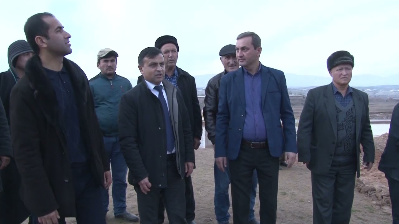 ДАНҒАРА. Корҳои ободонӣ дар деҳоти Сафобахш, Осмондара ва Пушинг.