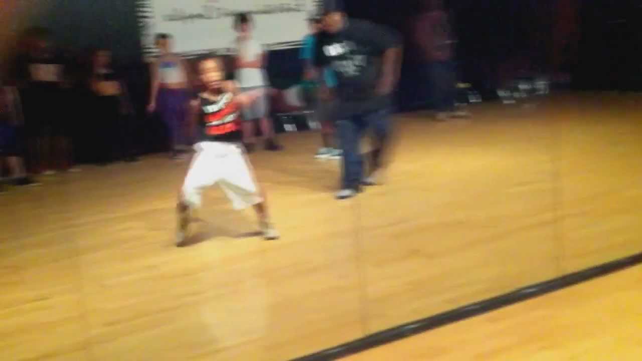 Charlize Glass Freestyling, Krumping, & Dougie