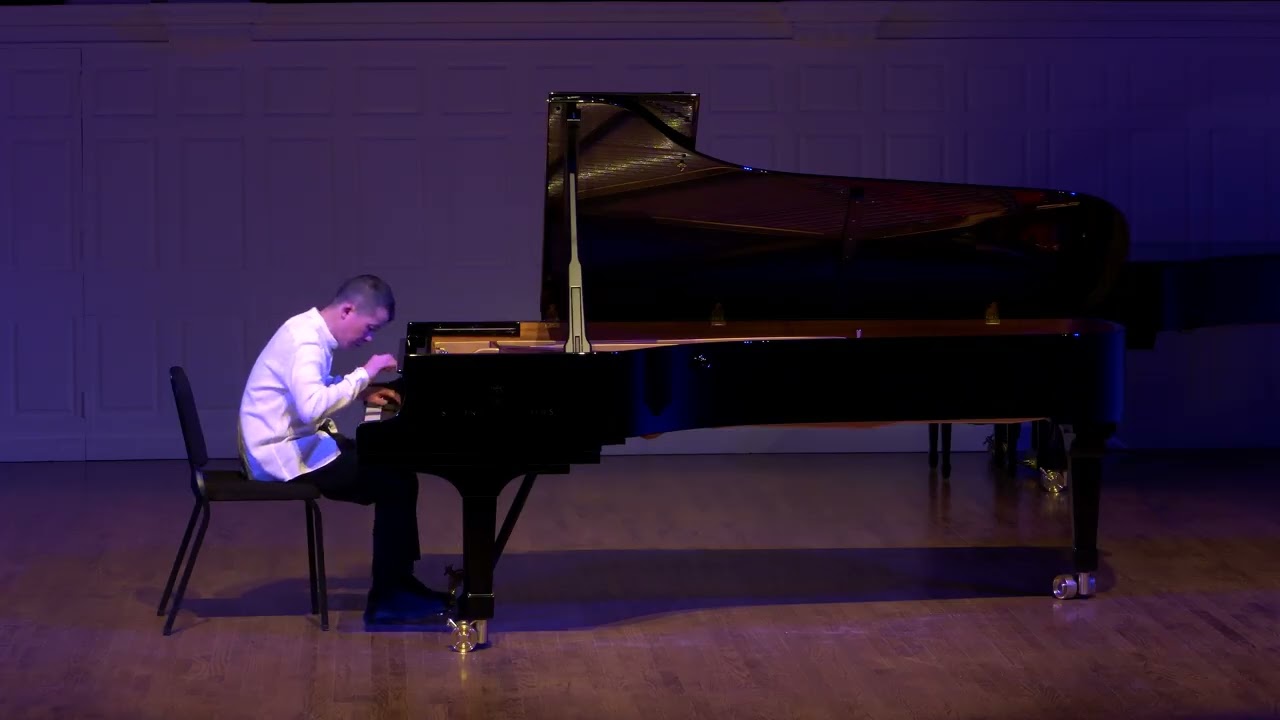 Ravel: Valses nobles et sentimentales, preceded by Menuet sur le nom d’Haydn | Wei-Yi Yang, Piano