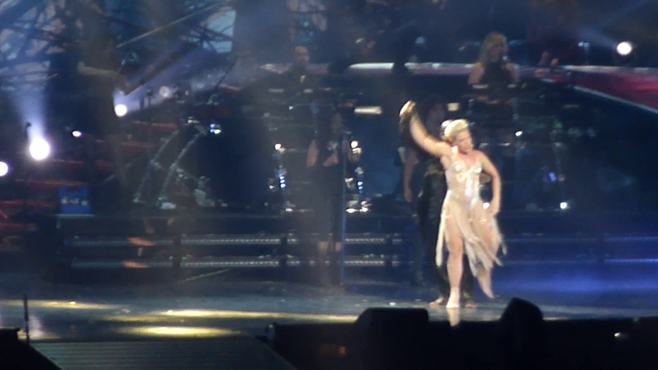 Pink : Try (Live in PARIS 2019)