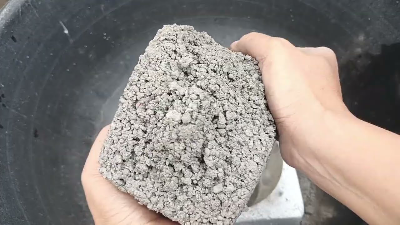 Curency concrete crumbling || concrete so crunchy texture || asmr crumbling 