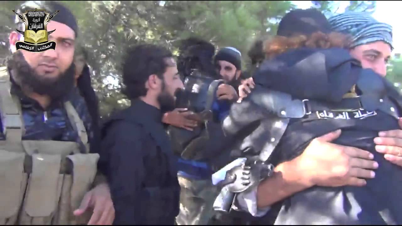 ريف درعا فرحة قادة وعناصر كتائب الثوار بعد تحرير تل الحارة 5 10 2014 جـ1
