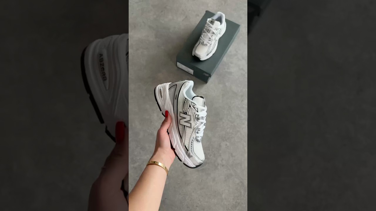 New Balance 740  &ldquo;Silver White Black Unisex Sneakers