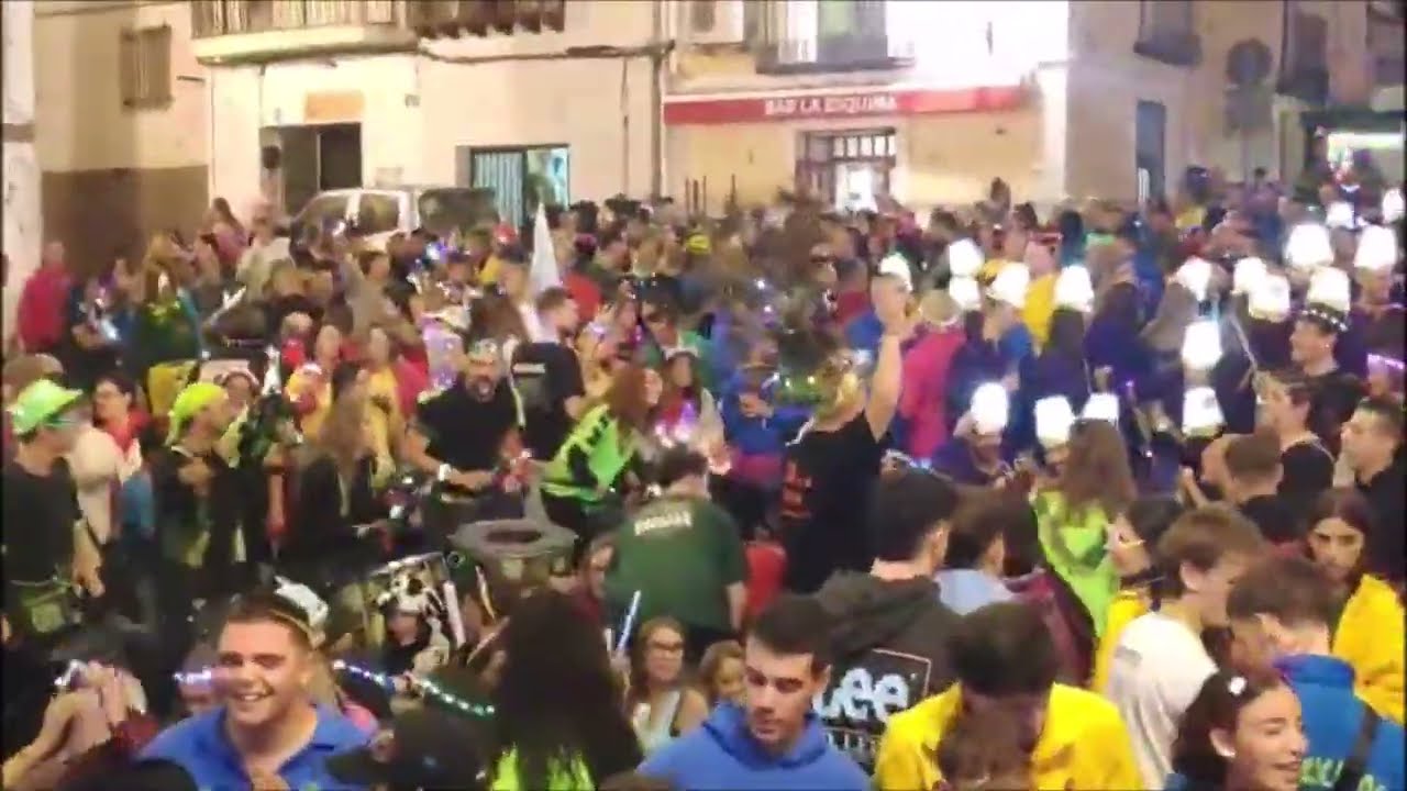 Desfile de Peñas en Feria Chica de Horche 2025