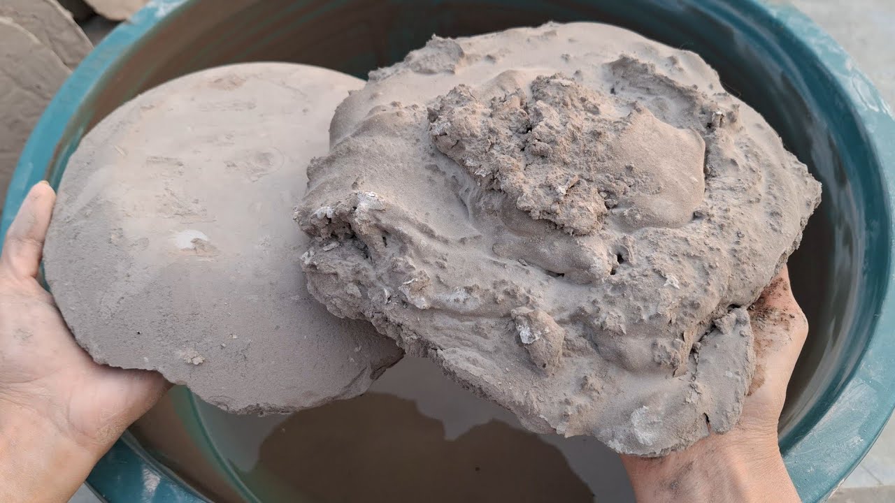 New video Black dirt water crumbling satisfying