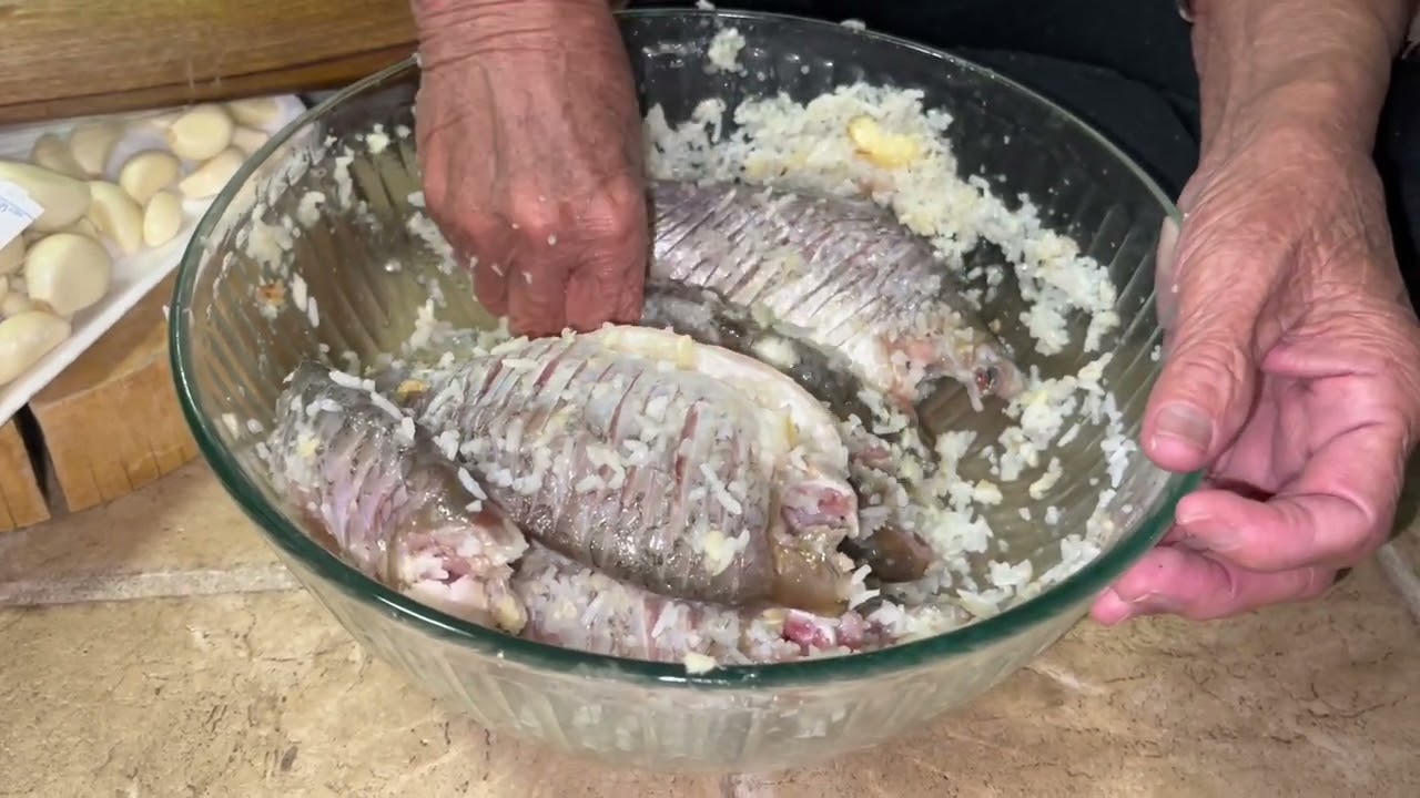 How to make sour fish (Som Pah)