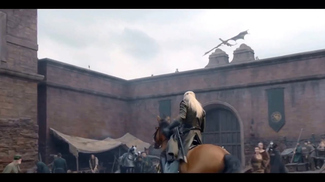 Ulf flies over Kings Landing / Episode 7 Ending - House of the Dragon Season 2 Episode 7