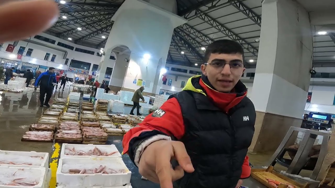 İZMİR BUCA BALIK HALİ (Takoz barbun)Cano Dayı