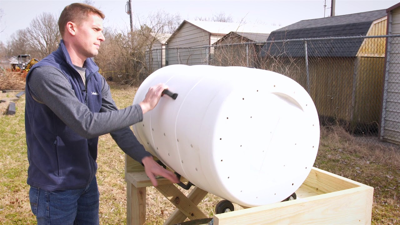 At-Home Food Waste Composting for Resource Recovery
