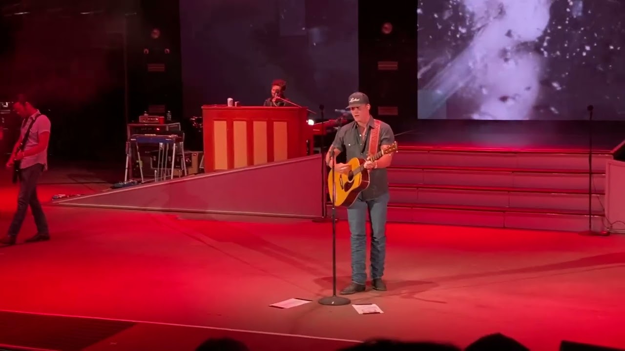 I Can’t Breathe | Parker McCollum | 4th Row Red Rocks August 2023