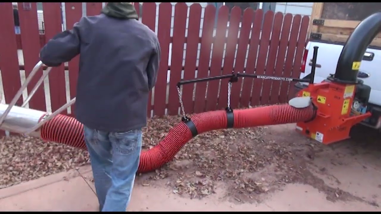 Crary Bear Cat&reg; DL8 8-Inch Vacuum Shredder in Action