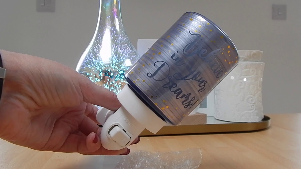 How to put a Scentsy mini warmer together