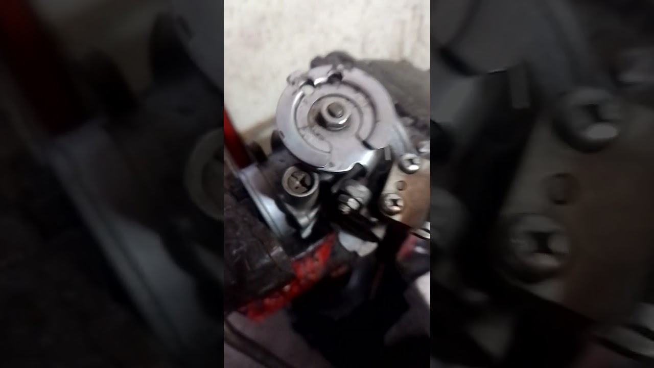 fz 250 cuántas vueltas trae de fabrica el tornillo de regular el aire para la marcha mínima,