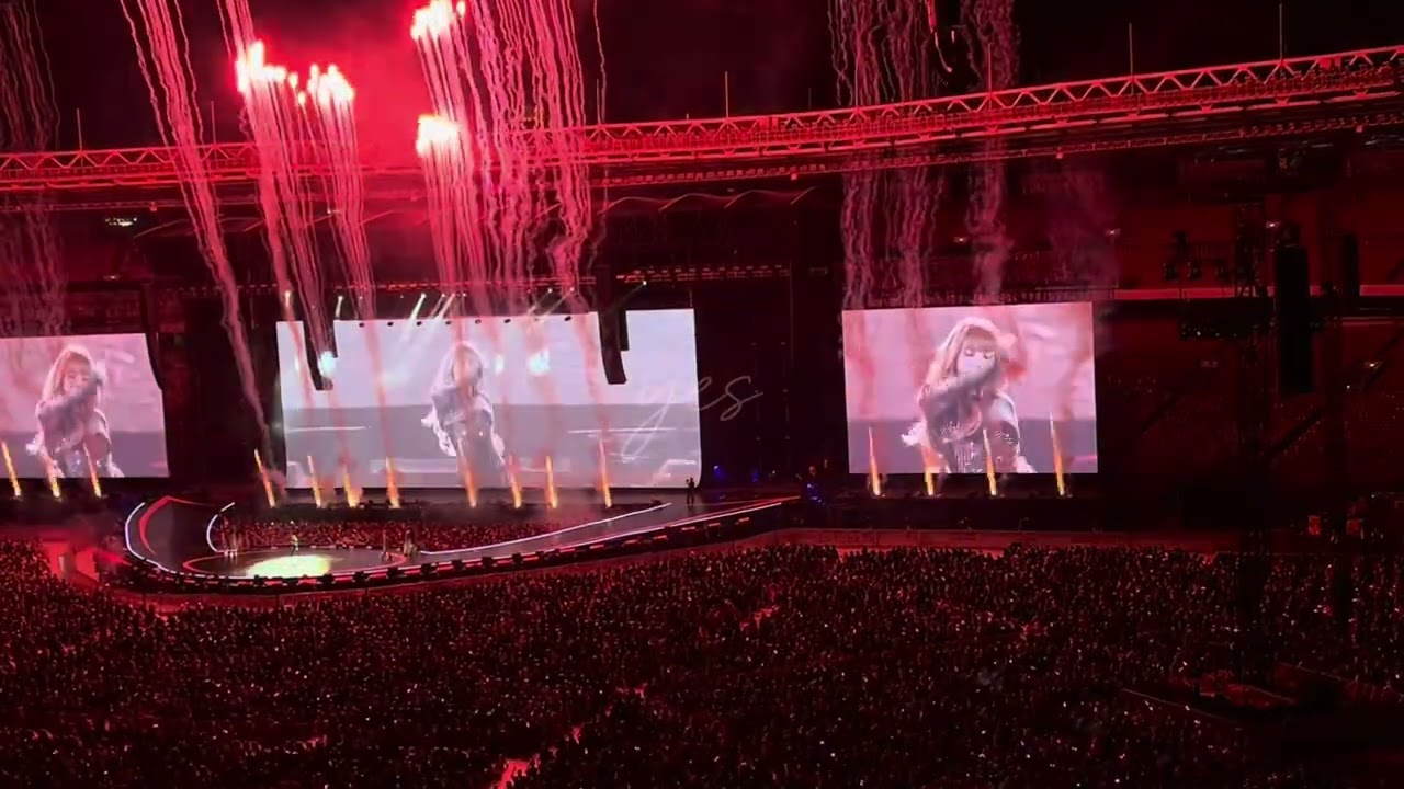 Blackpink Deadline Concert in Jakarta Solo Performance Jisoo Lisa Jennie Rosé