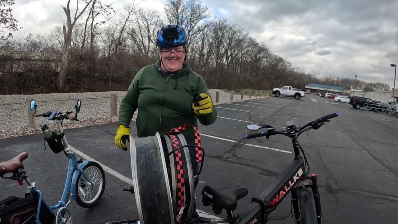 Blix Vika Plus ride to Bike Shop. Ride along and see what is new at the bike shop. Any new e bikes?