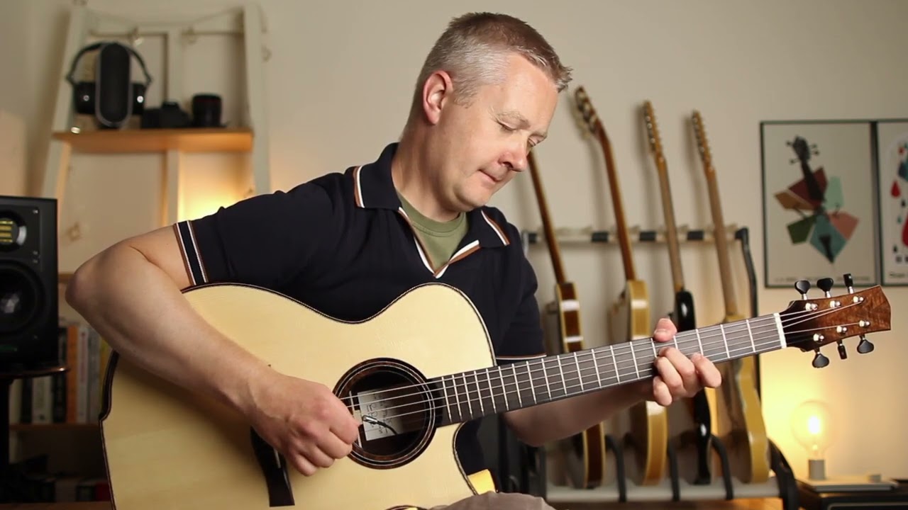 Indian Rosewood Tirga Beag D.F. Demoed by Stuart Ryan