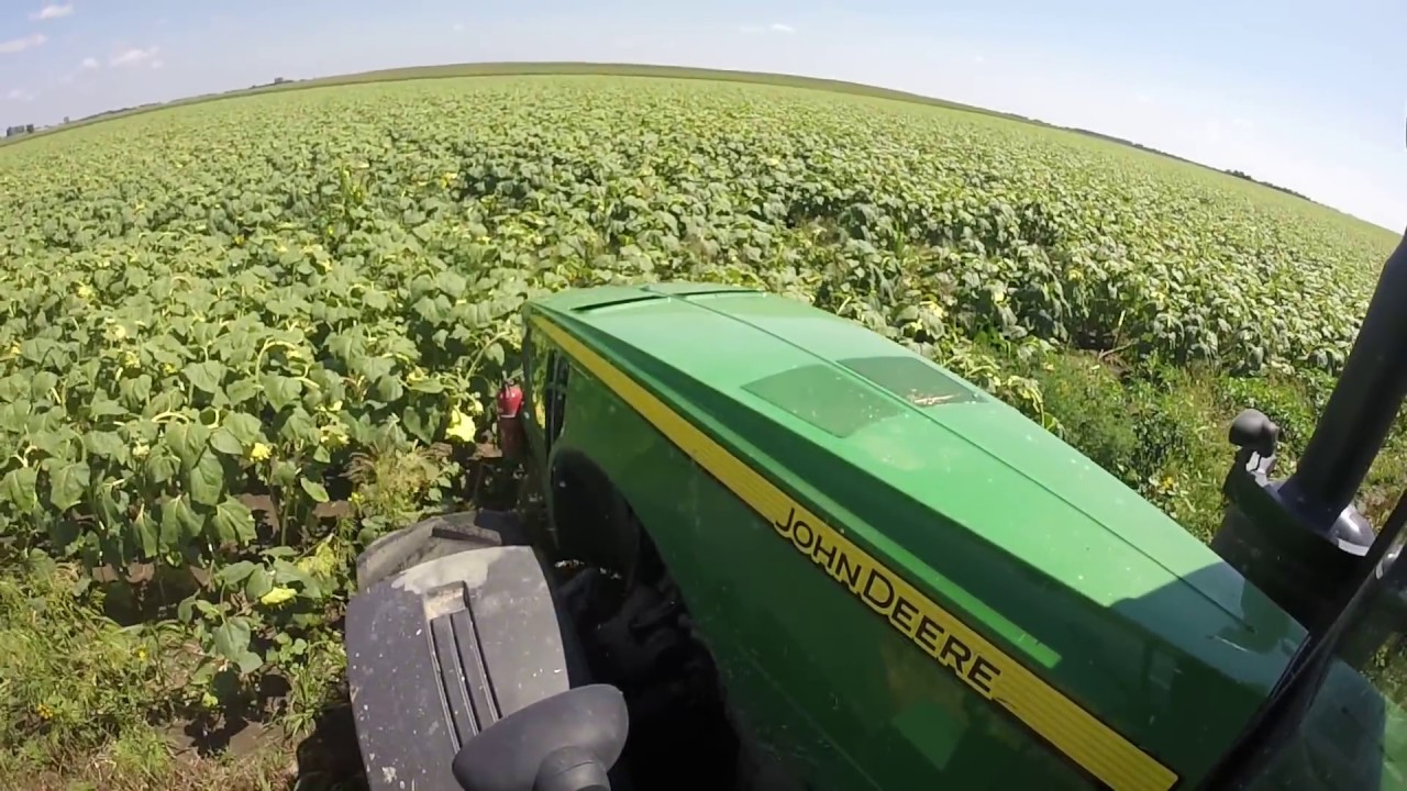 Gopro John Deere 8285R sound