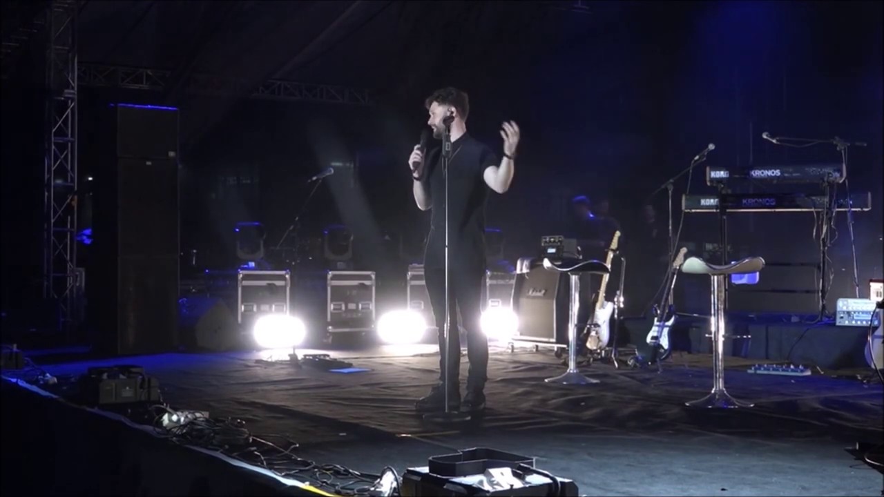 Calum Scott - The Way You Loved Me (Live at PLAYLIST LOVE FESTIVAL 2020)