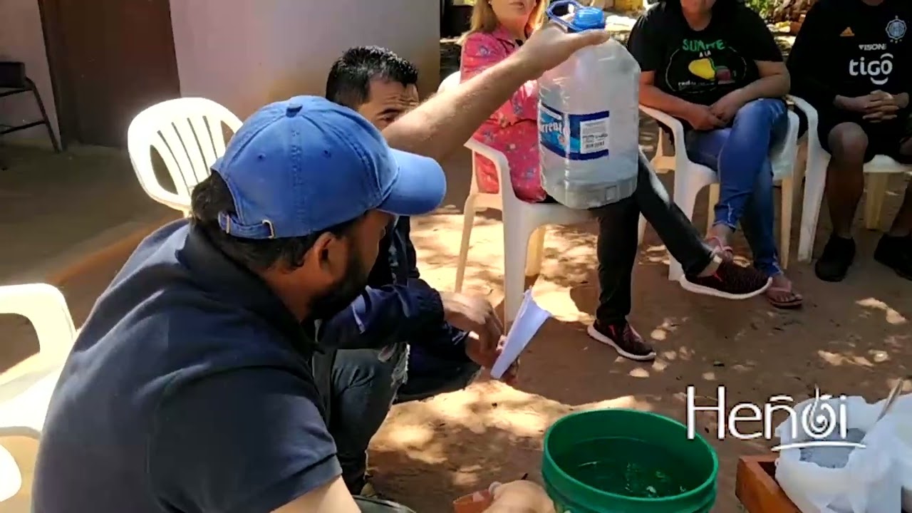 Agua de Vidrio. Insecticida y fungicida agroecológico de contacto.