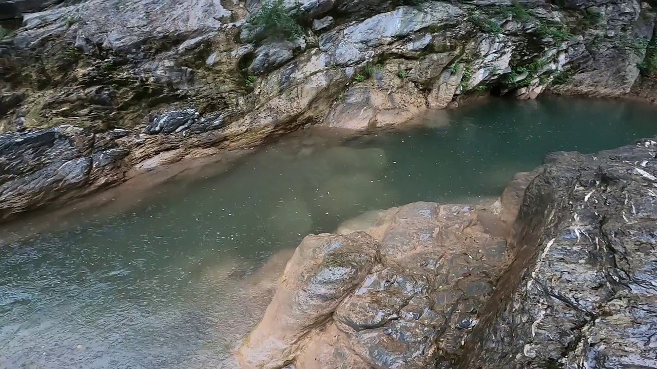 RESCATE EN EL R&Iacute;O MUGA