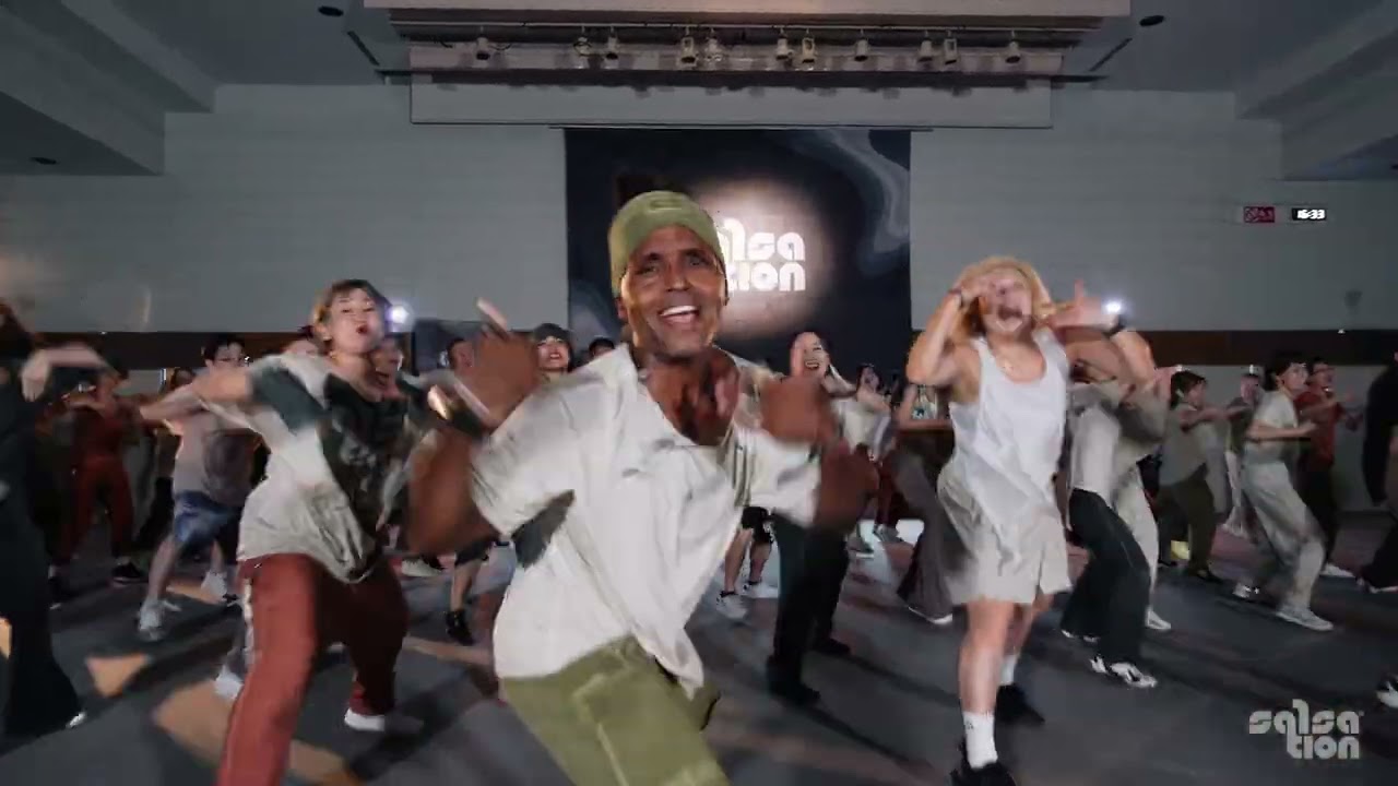 Jonathan Moly - La Masoquista (La Cancion Del Mueble) choreography