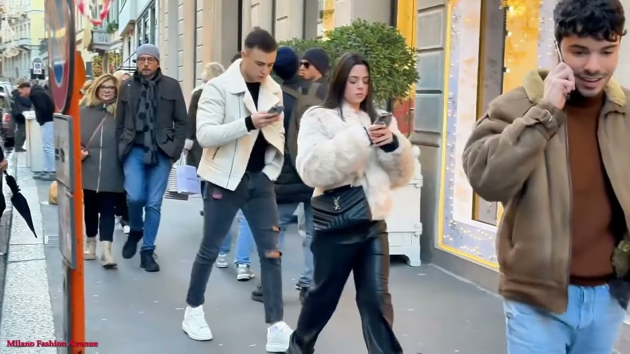 Women in leather or boots fashion street 25
