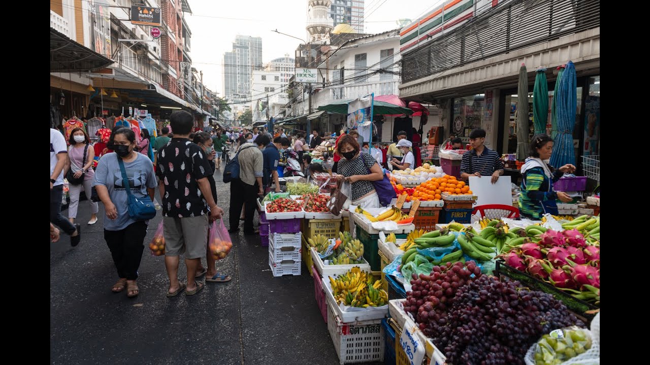 [4K] Discover the best morning market on Silom Soi 20, Bangkok