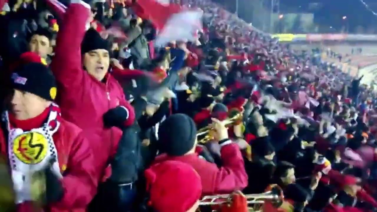 “España Cani! Massive Support for Spain from Eskişehirspor Fans”