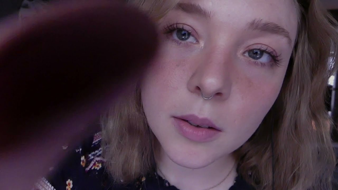 😜 Cleaning your face ASMR 😜