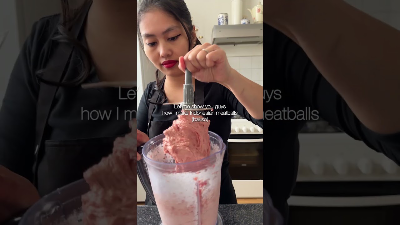 How I make Indonesian meatballs (bakso)