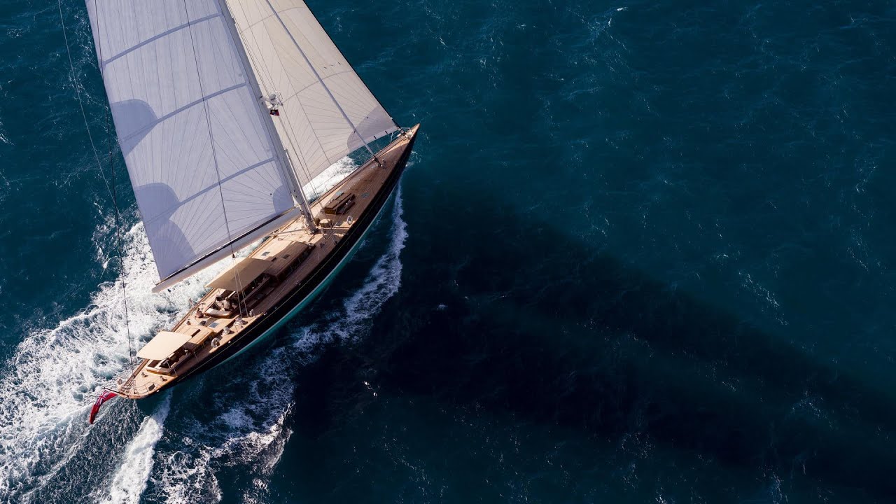 Royal Huisman Pumula Yacht