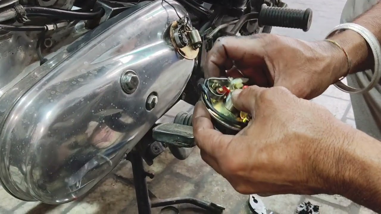 1989 Bullet STD Changing Point Plate & Setting Timing Adjustment Royal Enfield