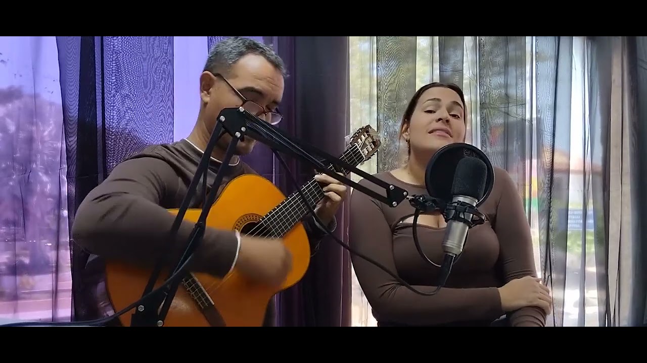 Bagre Amarillo by Adriana Barrios @adribarrios