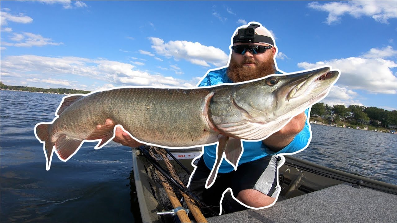 Fishing Indiana Lake for GIANT MUSKY!!!