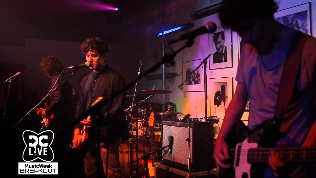 DC LIVE - Last Dinosaurs - 