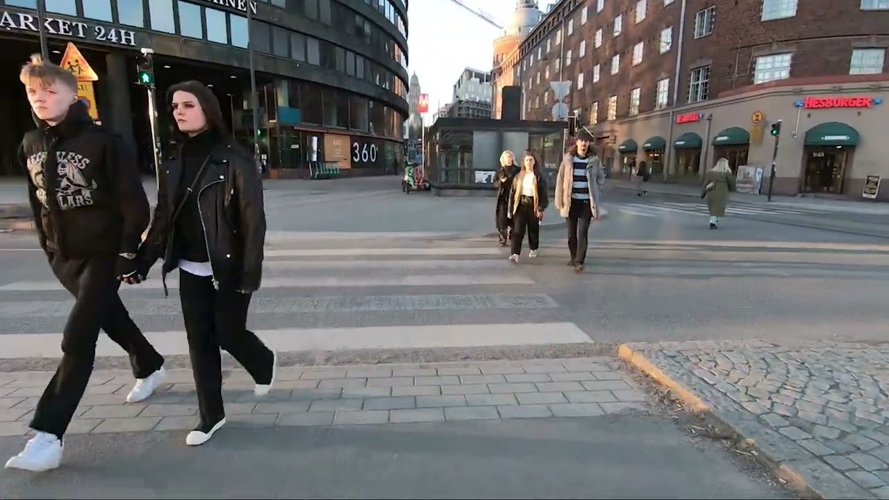 Walking The Streets Of Helsinki Finland 🇫🇮
