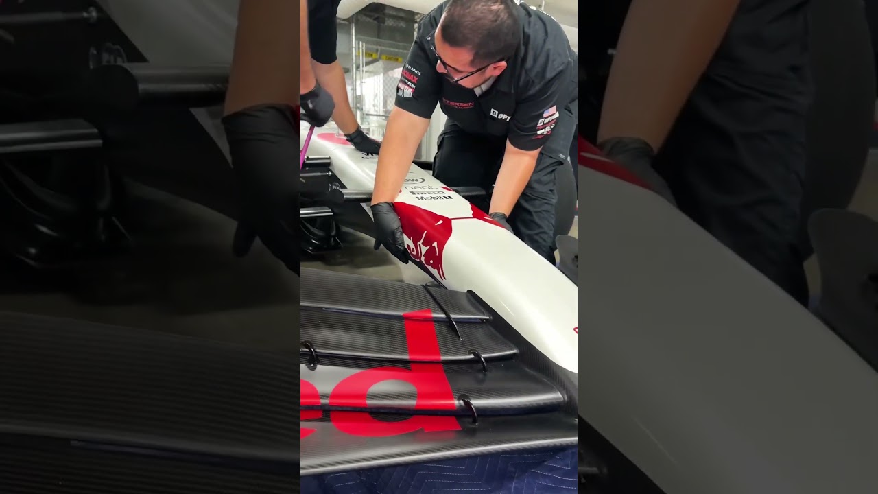 Red Bull RB21 Japanese GP Show Car Unboxing