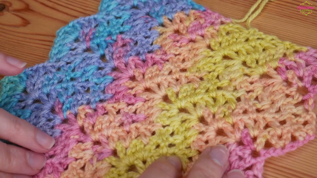 EASY Crochet - Rippling V Stitch for beginners! One Row Repeat Pattern