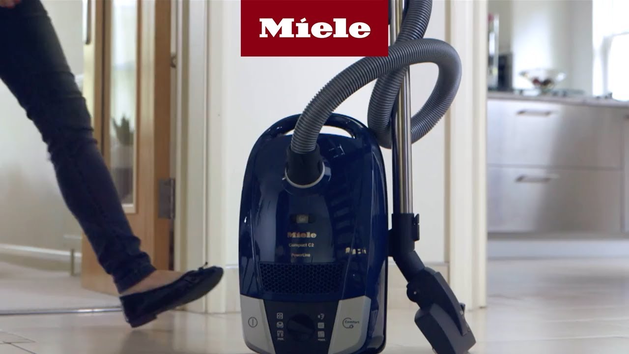 Compact C2 PowerLine Vacuum Cleaner | Miele