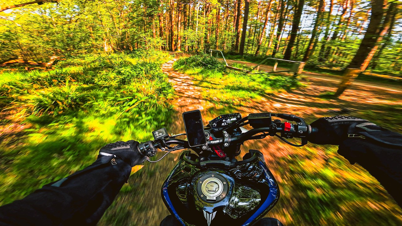 SKETCHY ROADS. | YAMAHA MT-09 SP + AKRAPOVIC
