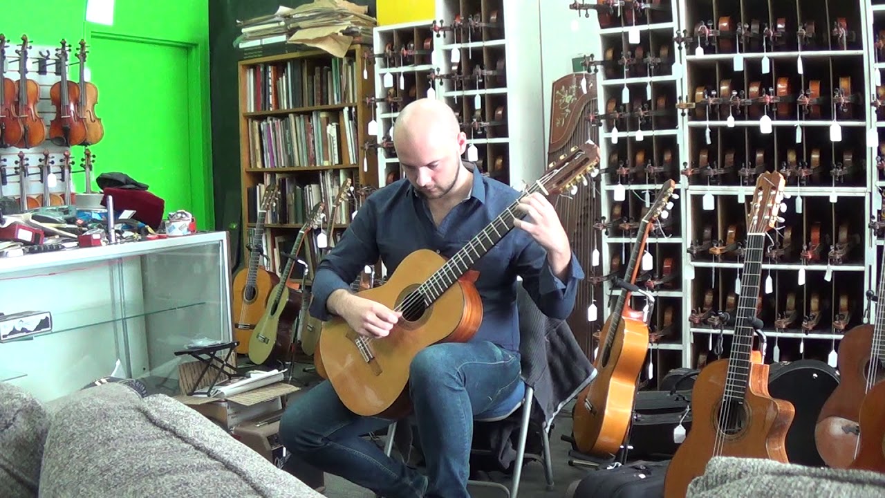 1989 Mario Garrone Classical Guitar