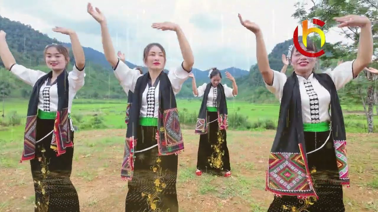 QUAM KHẮP TAY: KHẢU C&Ograve; NHAỨ- CHỨ QUAM P&Uacute; B&Oacute;K- CHAỪ SƯ LA MƯƠNG. MƠI PI NỌNG PỌM PHĂNG