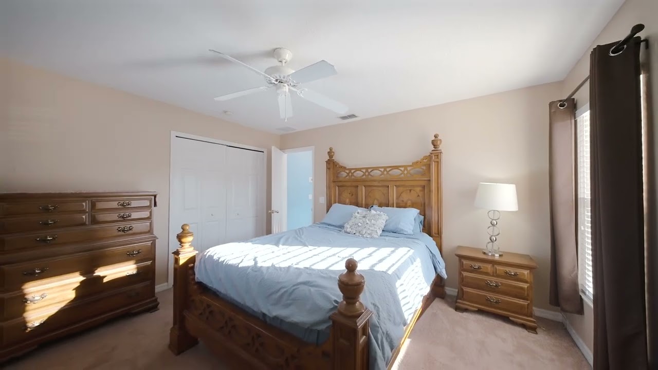 3127 Twisted Oak Loop Kissimmee, FL  34744
