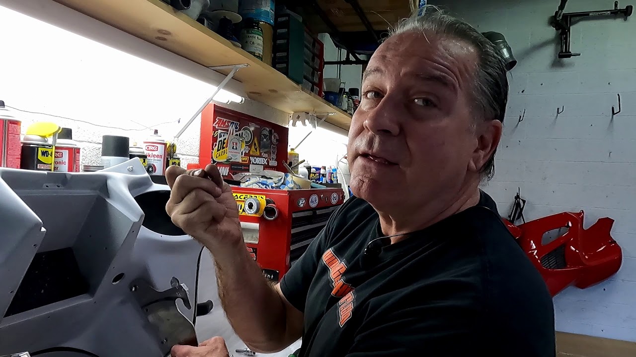 2008 Yamaha Raider Project Pt 3.  The Batwing Fairing Prepping and Mounting.