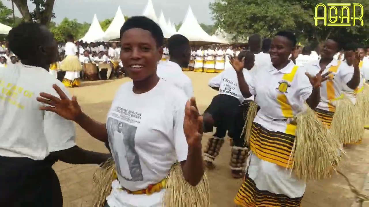 OBUGAMBO (Enyamurahya) Official Video by Kyaligonza Kabukeire @ Ahebwa AgaR. Filmz