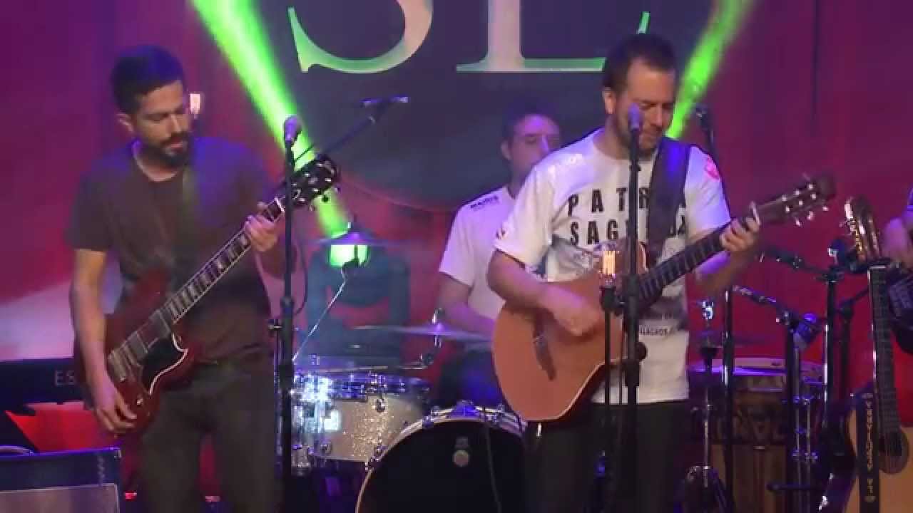 BRUNO ARIAS - HUANCAR FLORCITAY