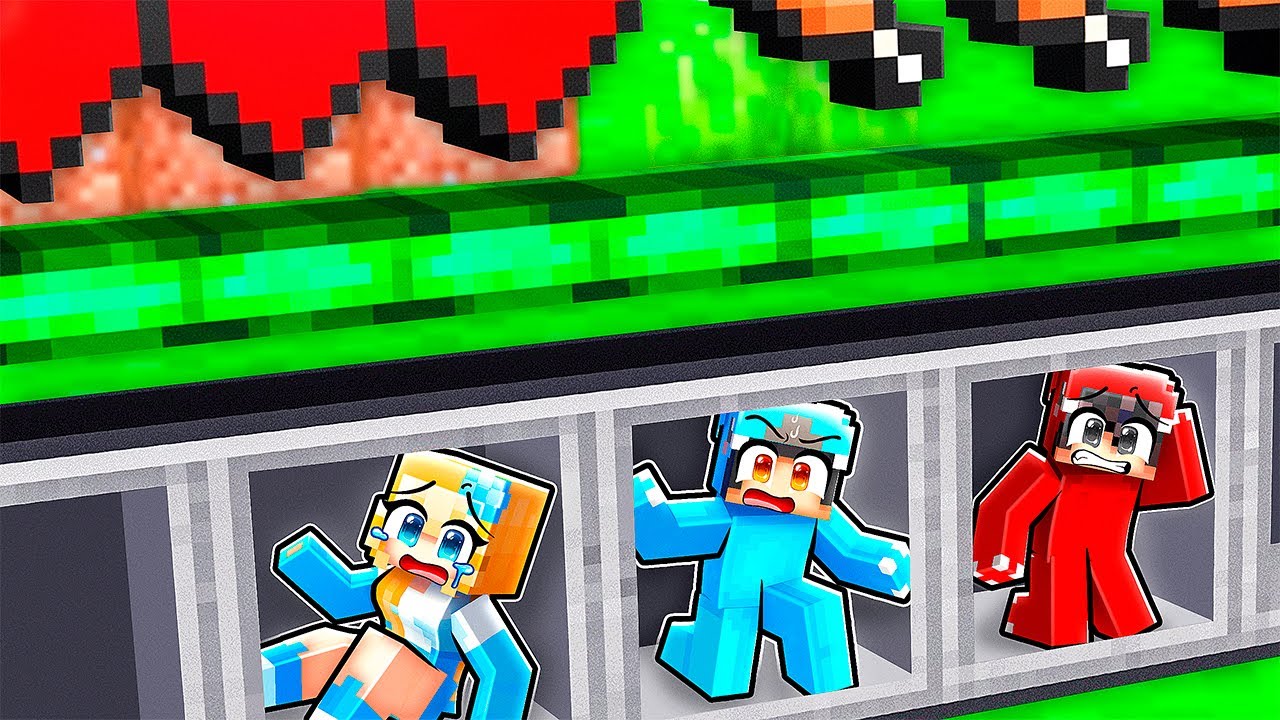 Omz Hides inside Inventory in Minecraft!