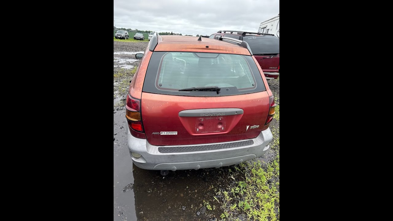 2005 Pontiac Vibe third brake light replacement
